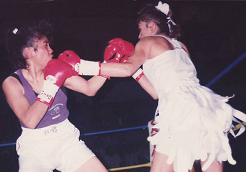 first boxing match for women in Mexico